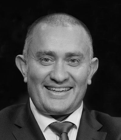 NIGEL BLENKINSOP Head Shot